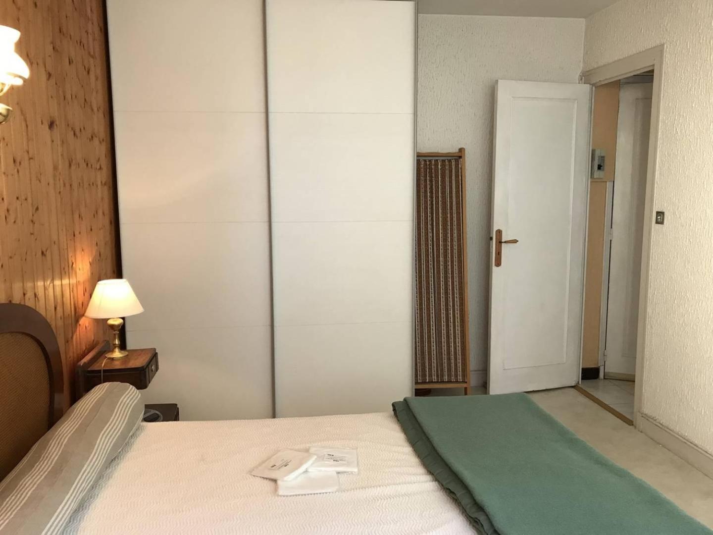 Royan - Vue Mer Pour Cet Appartement Face A La Plage - Grande Conche Kültér fotó
